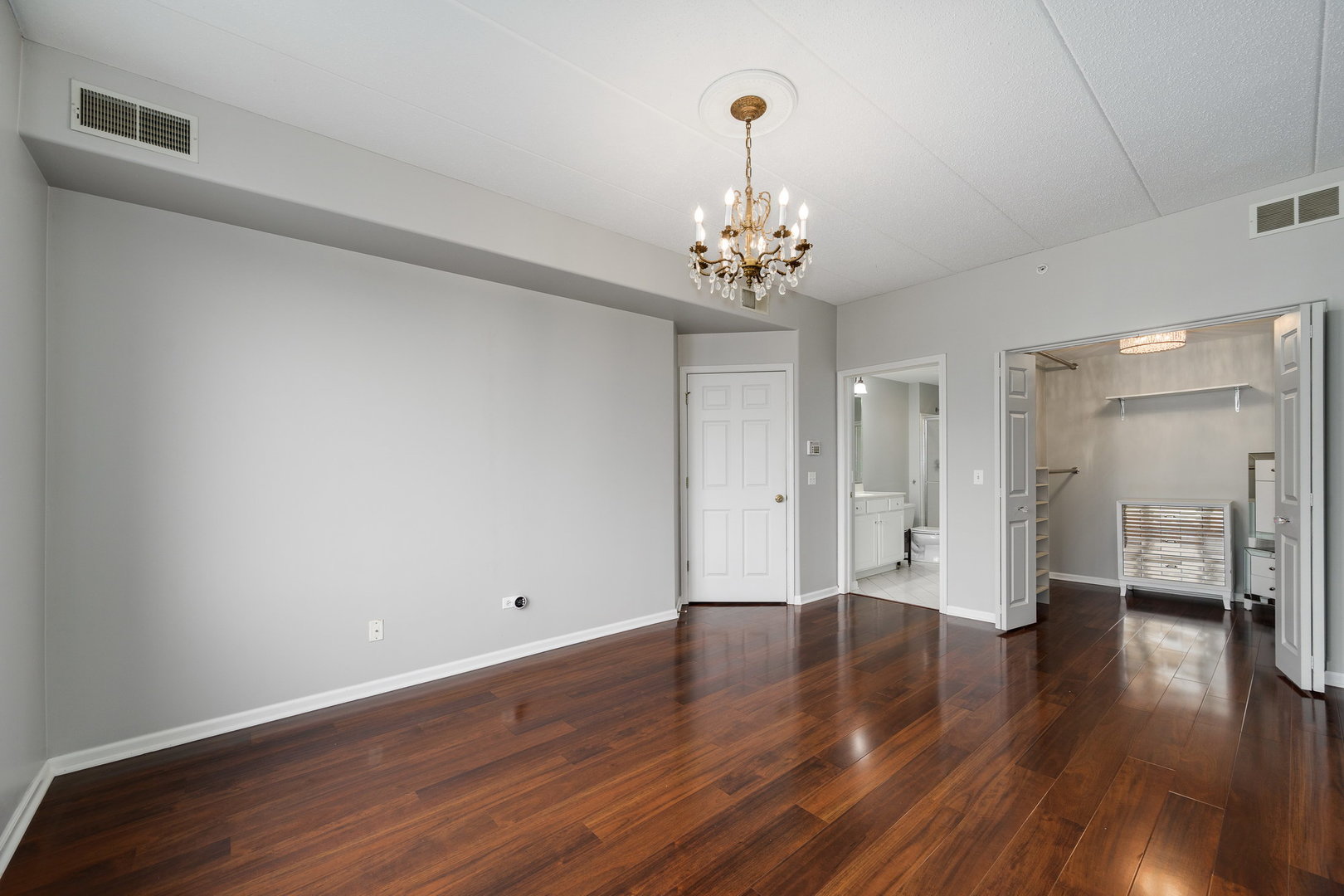 1731 Pavilion Way, Unit 405 Park Ridge, IL 60068 - Photo 16 of 26