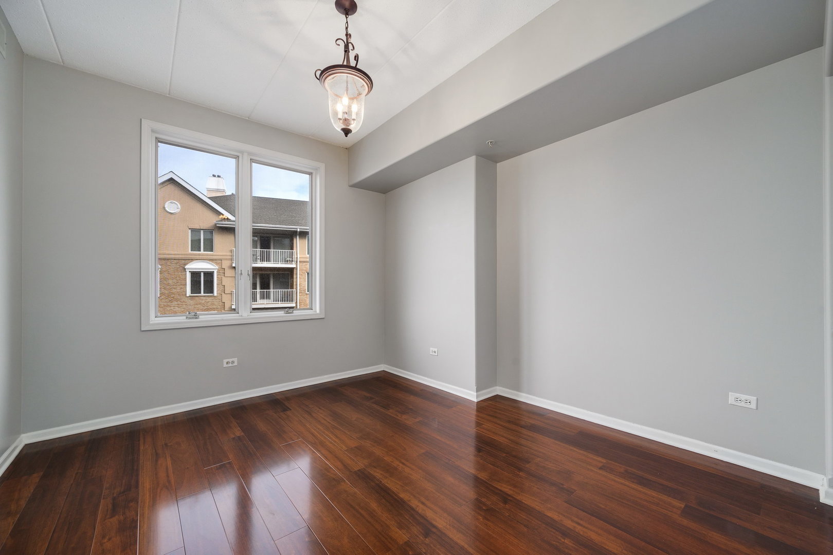 1731 Pavilion Way, Unit 405 Park Ridge, IL 60068 - Photo 19 of 26