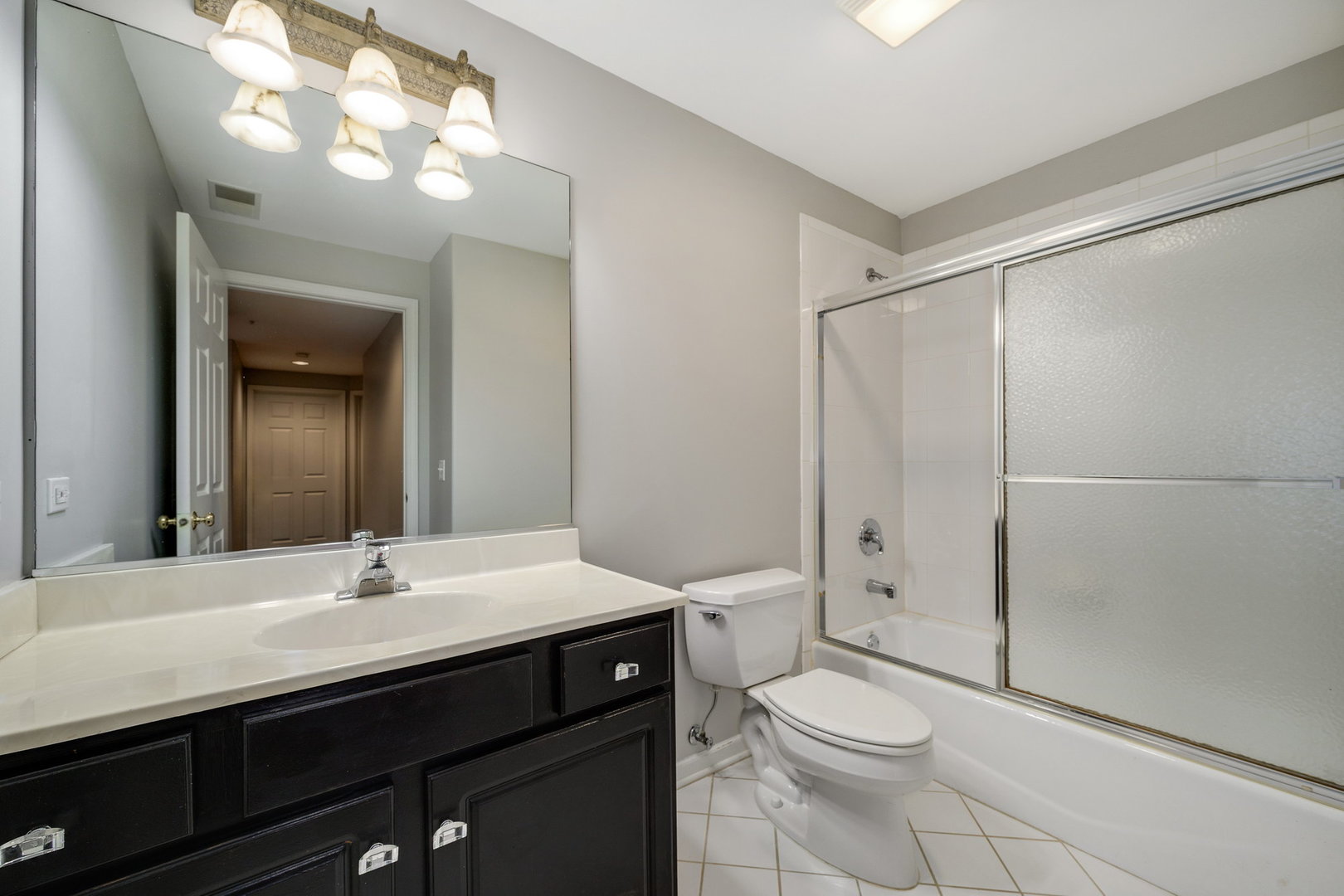 1731 Pavilion Way, Unit 405 Park Ridge, IL 60068 - Photo 21 of 26