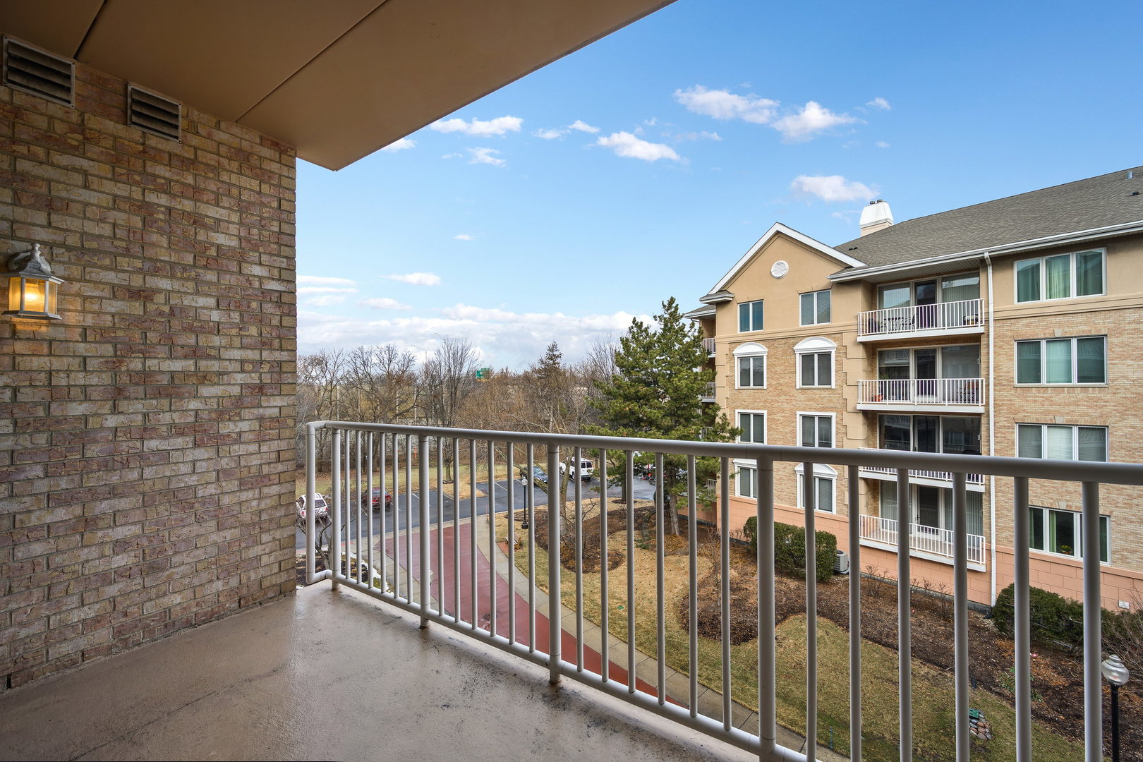1731 Pavilion Way, Unit 405 Park Ridge, IL 60068 - Photo 23 of 26