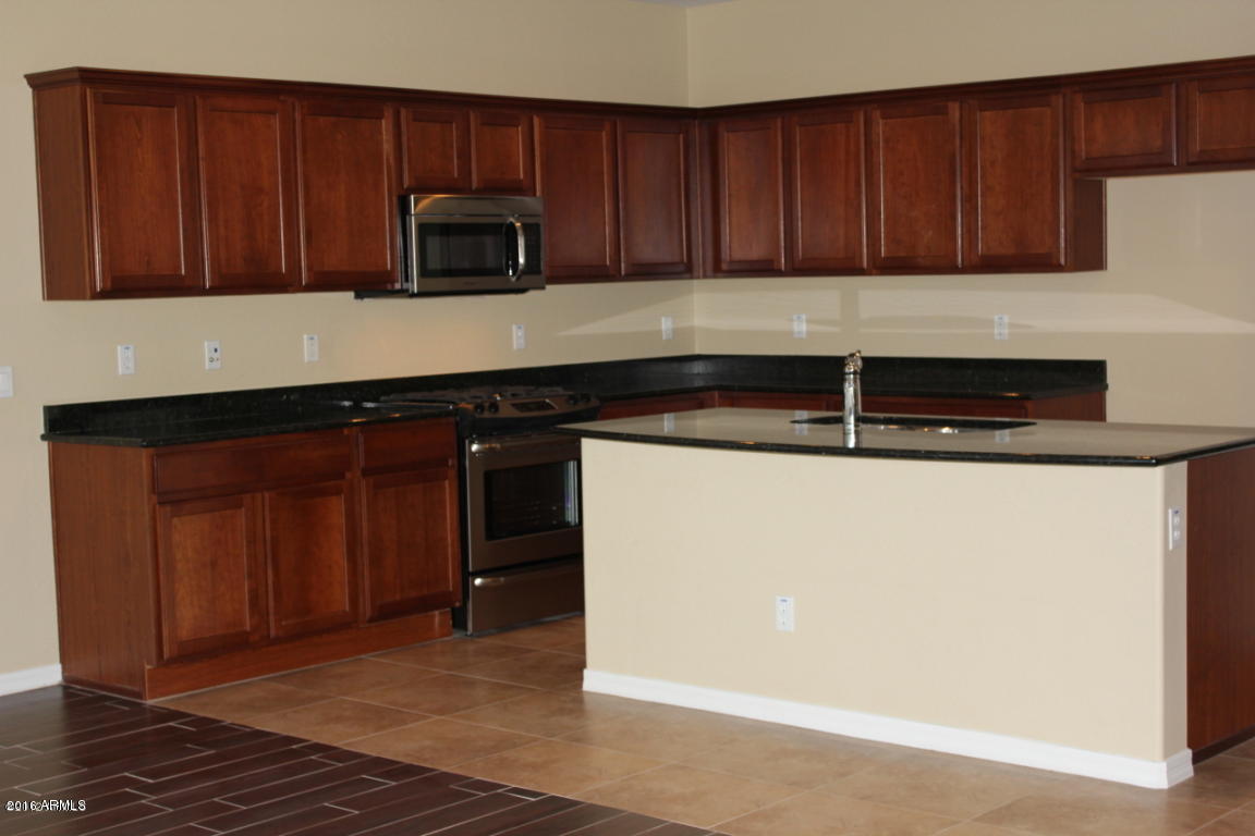 20921 West Ridge Road Buckeye, AZ 85396 - Photo 7 of 27 20121217225335770955000000-o