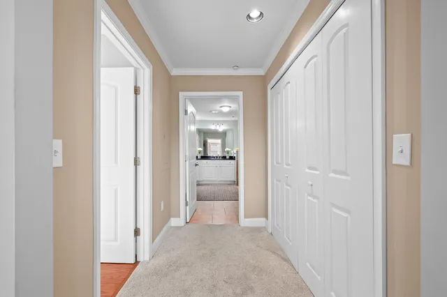 $619,900 | 100 Bridgewater Pointe Place, Unit 102, Moneta, VA 24121