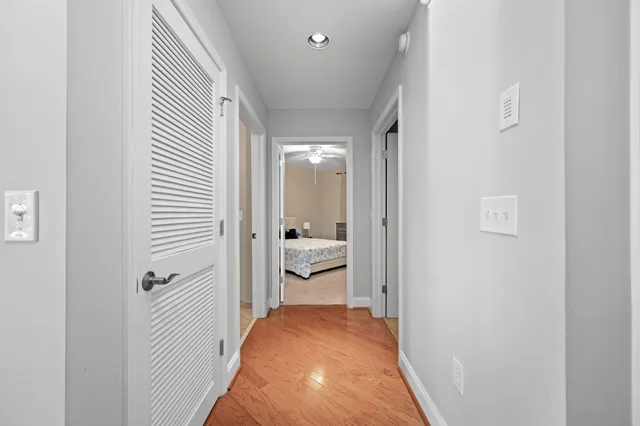 $619,900 | 100 Bridgewater Pointe Place, Unit 102, Moneta, VA 24121