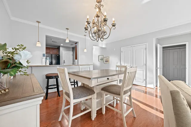 $619,900 | 100 Bridgewater Pointe Place, Unit 102, Moneta, VA 24121