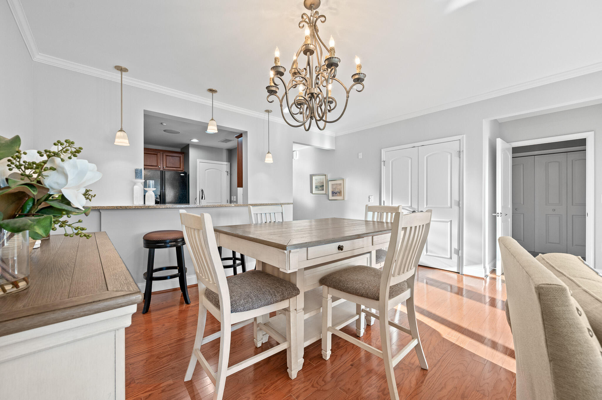 100 Bridgewater Pointe Place, Unit 102 Moneta, VA 24121 - Photo 9 of 30 10