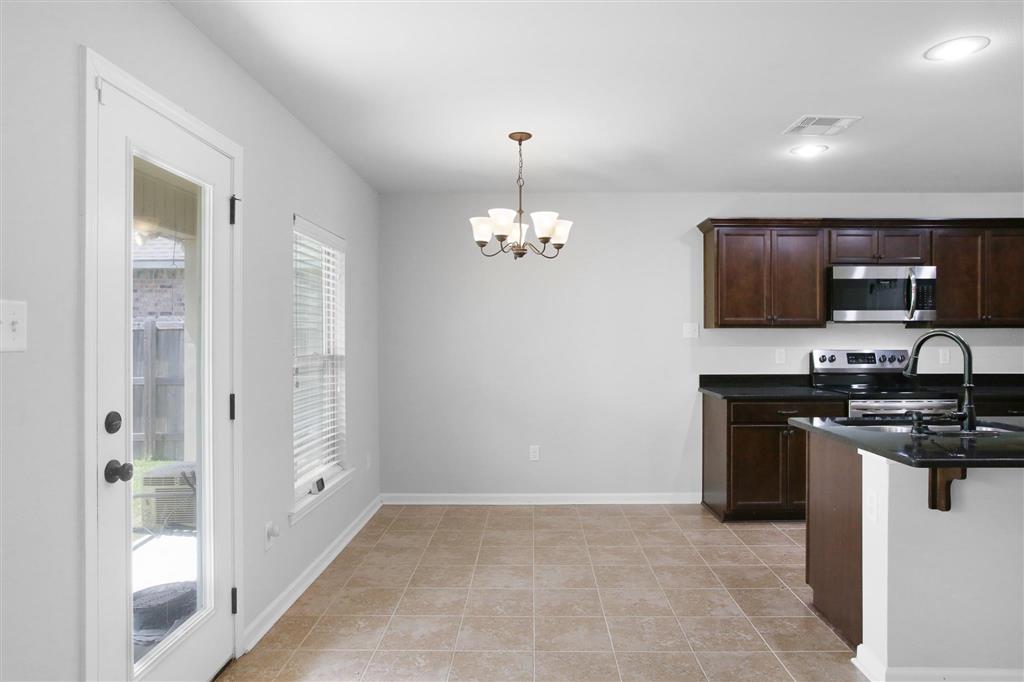 832 Desoto Street Lake Charles, LA 70607 - Photo 7 of 17