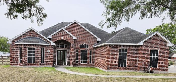 14432 County Road 1870 Odem, TX 78370 - Photo 1 of 65