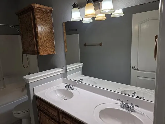 $565,000 | 14432 County Road 1870, Odem, TX 78370