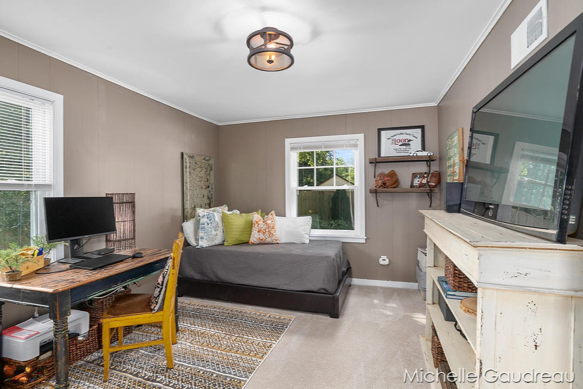 502 Gaskill Road Hastings, MI 49058 - Photo 12 of 36 IMG_1011