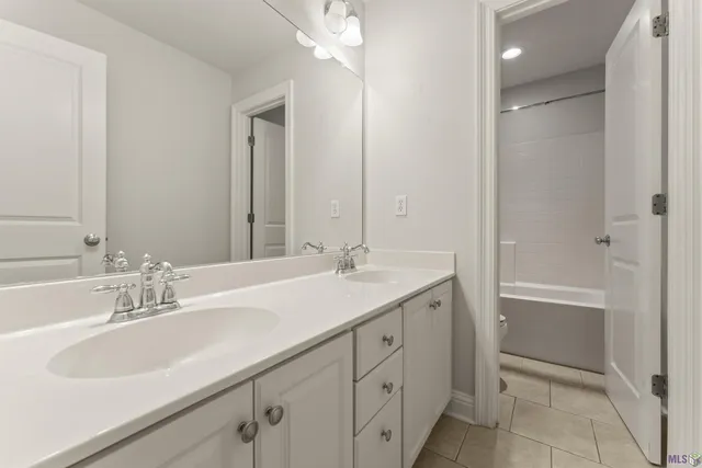 $350,000 | 3336 Grassy Lake Drive, Baton Rouge, LA 70816