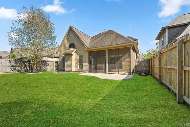 $350,000 | 3336 Grassy Lake Drive, Baton Rouge, LA 70816