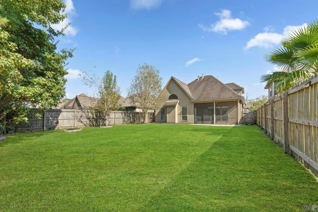 $350,000 | 3336 Grassy Lake Drive, Baton Rouge, LA 70816