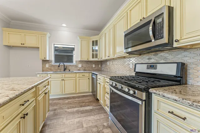 $350,000 | 3336 Grassy Lake Drive, Baton Rouge, LA 70816