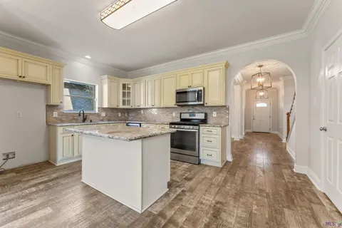 $350,000 | 3336 Grassy Lake Drive, Baton Rouge, LA 70816