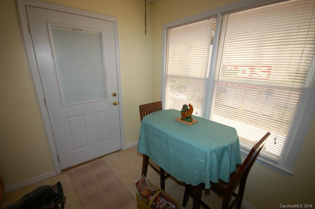 6124 Stevens Mill Road Matthews, NC 28104 - Photo 8 of 18 Gallery Image 8