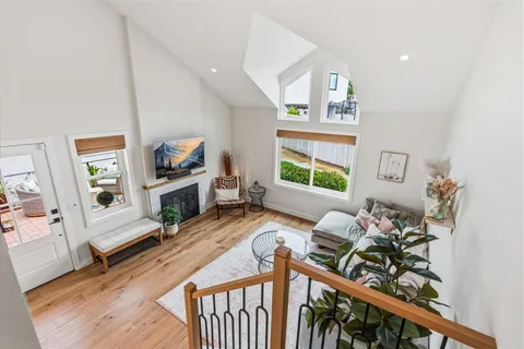 $1,550,000 | 836 Windcrest Drive, Carlsbad, CA 92011