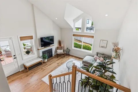 $1,550,000 | 836 Windcrest Drive, Carlsbad, CA 92011