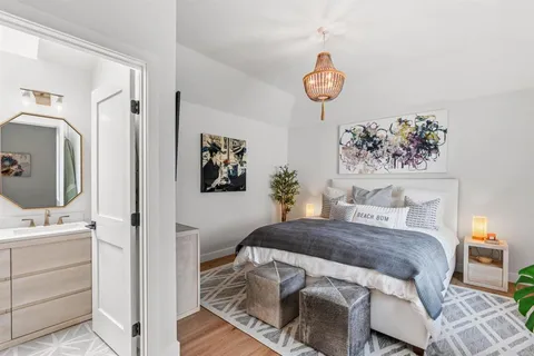 $1,550,000 | 836 Windcrest Drive, Carlsbad, CA 92011