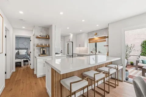 $1,550,000 | 836 Windcrest Drive, Carlsbad, CA 92011