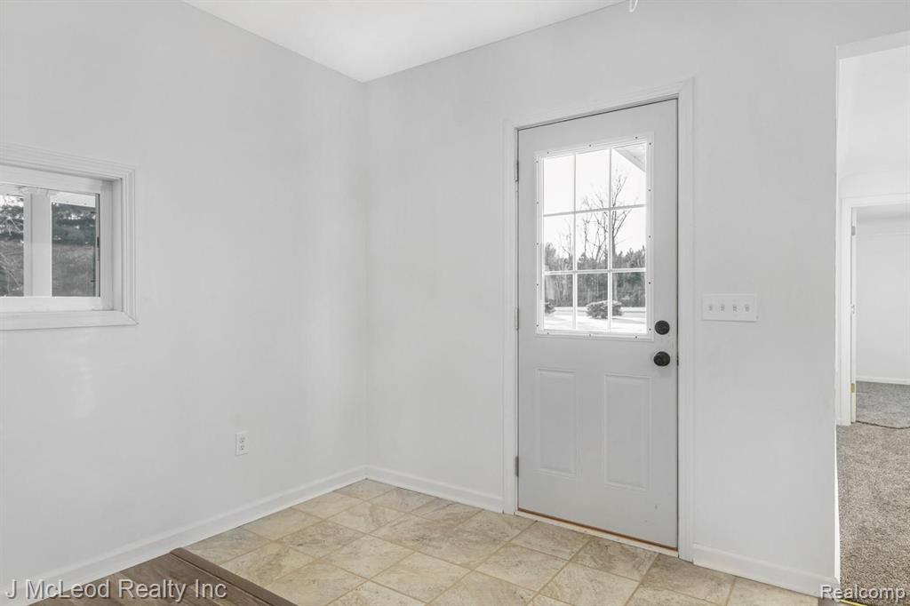 6755 State Road Millington, MI 48746 - Photo 37 of 55