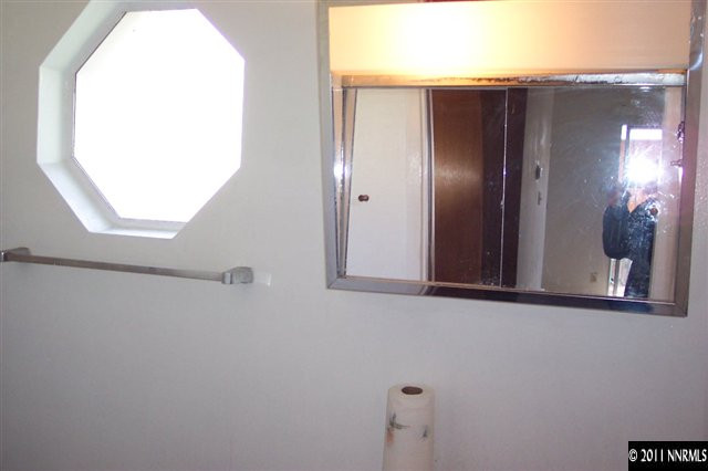 82 Smithridge Park, Unit 82 Reno, NV 89502 - Photo 4 of 11 Photo 4