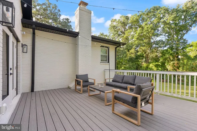 $1,390,000 | 7324 Auburn Street, Annandale, VA 22003