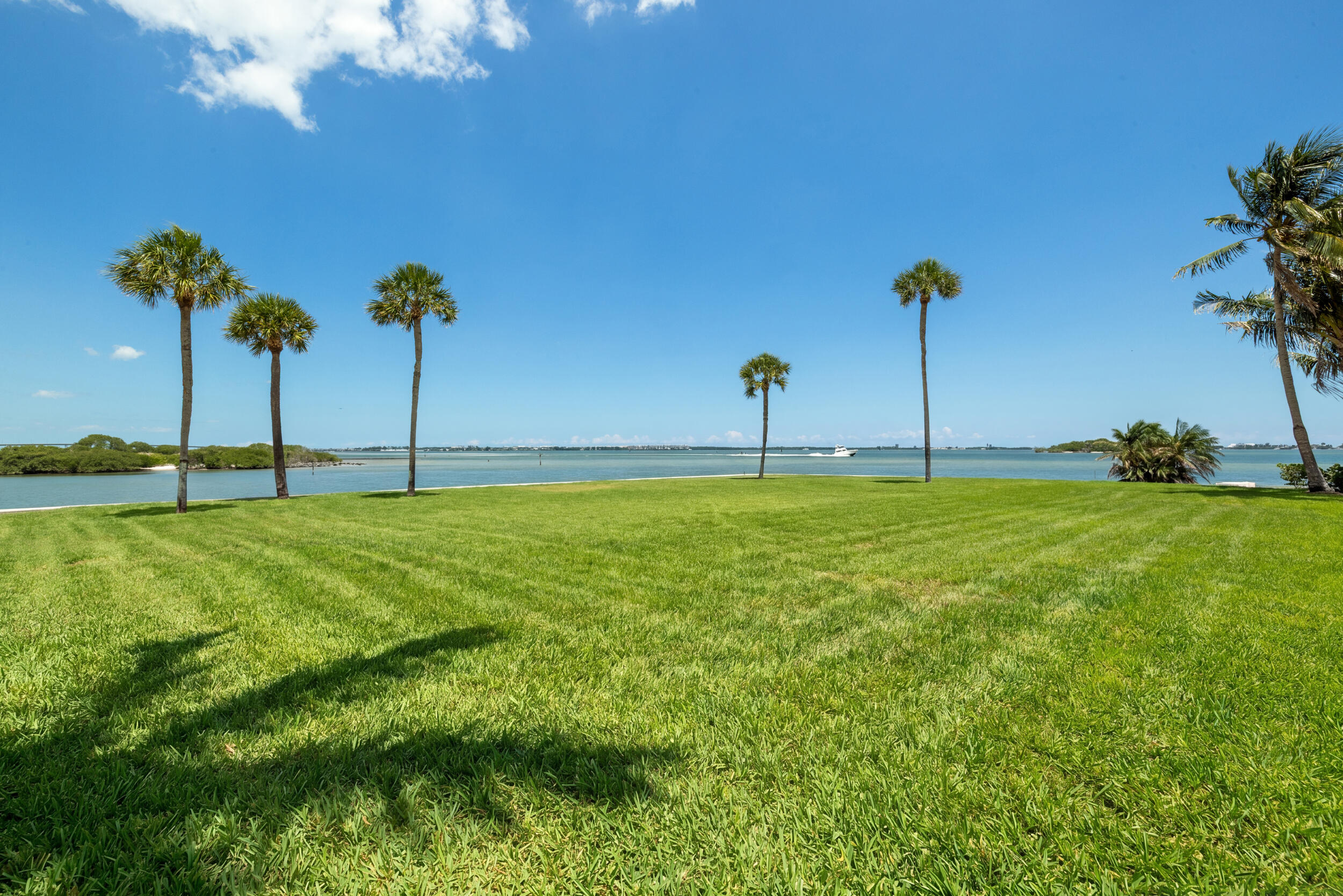 6 Timor Street Sewall's Point, FL 34996 - Photo 15 of 18 6 Timor