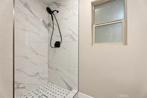 $5,500 | 54 Oak Tree Lane, Irvine, CA 92612