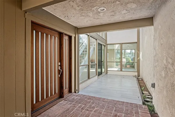 $5,500 | 54 Oak Tree Lane, Irvine, CA 92612