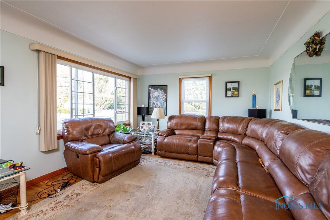 4235 Angola Road Toledo, OH 43615 - Photo 4 of 40 Gallery Image 4