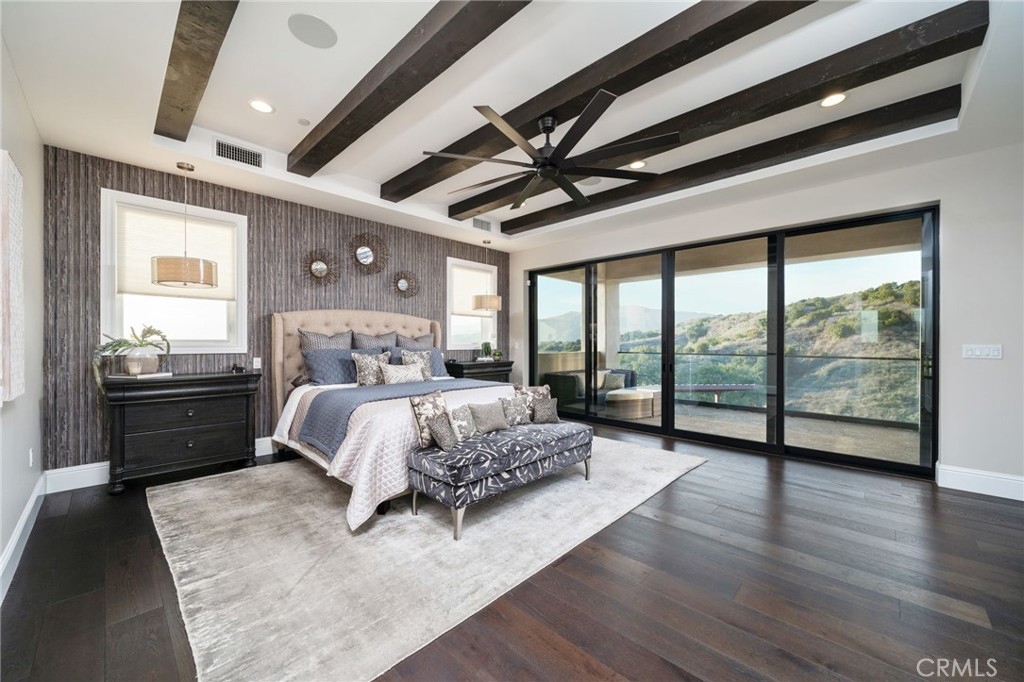 4485 Broken Spur Road La Verne, CA 91750 - Photo 31 of 75 a bed room with a bed and a view of en suite bathroom