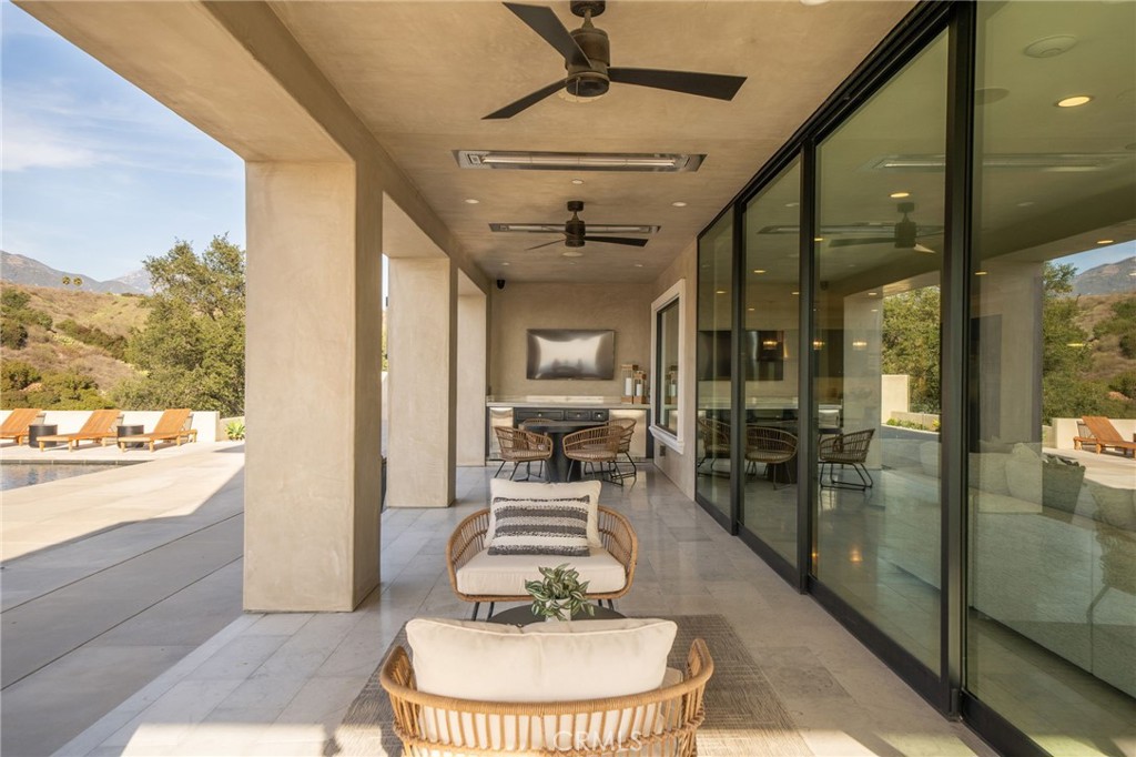 4485 Broken Spur Road La Verne, CA 91750 - Photo 50 of 75 a lobby with furniture and a rug