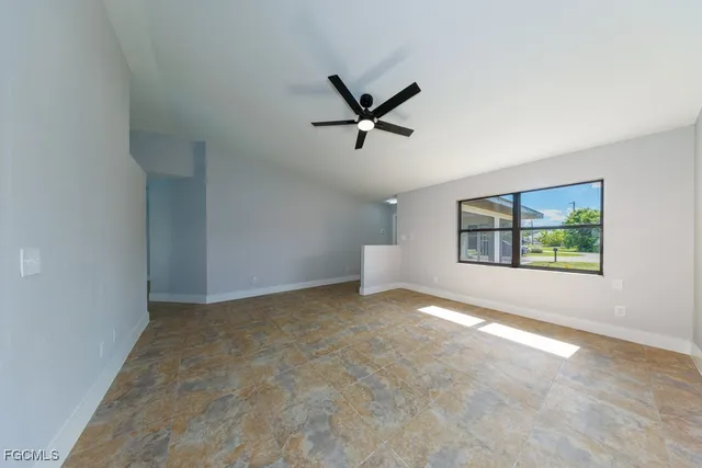 $375,000 | 1136 Yachtsman Lane, Punta Gorda, FL 33983