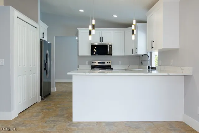 $375,000 | 1136 Yachtsman Lane, Punta Gorda, FL 33983