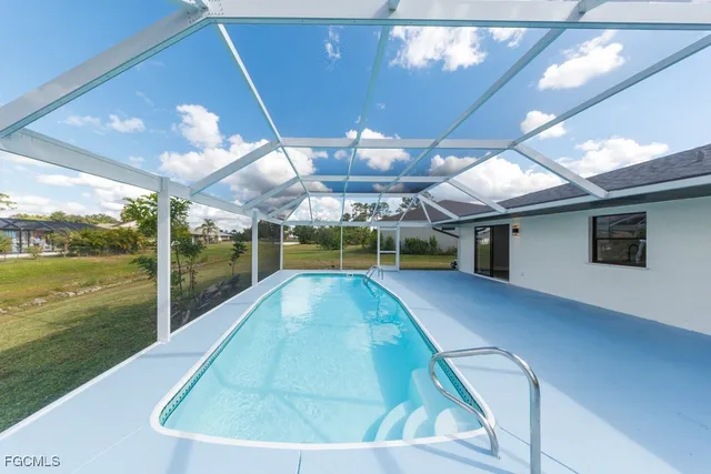 $375,000 | 1136 Yachtsman Lane, Punta Gorda, FL 33983