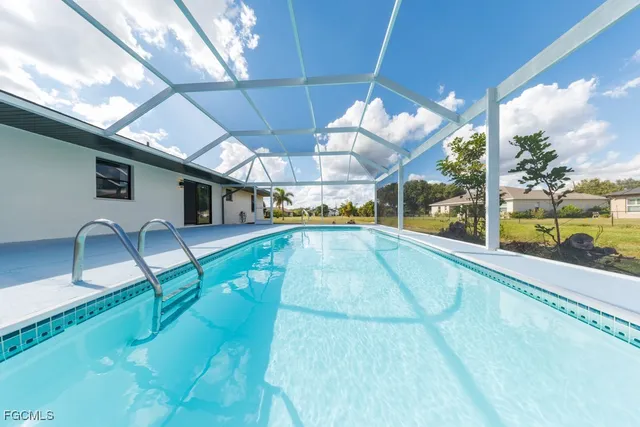 $375,000 | 1136 Yachtsman Lane, Punta Gorda, FL 33983