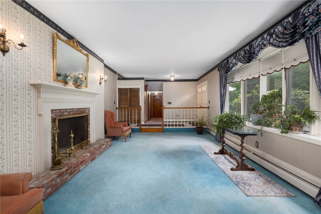 148 Town Farm Road Coventry, RI 02816 - Photo 5 of 32