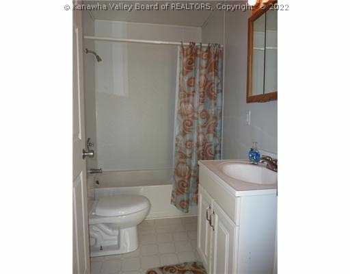 6652 Charleston Road Ripley, WV 25271 - Photo 10 of 13 Main Level Bathroom.