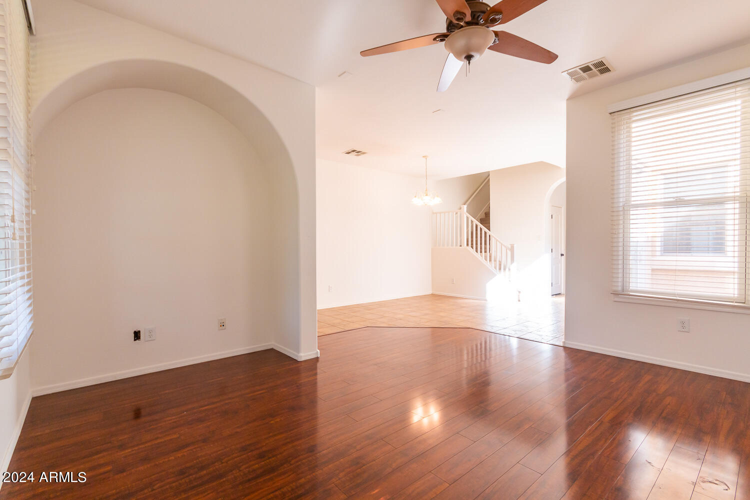 3855 East Gideon Way Gilbert, AZ 85296 - Photo 5 of 40 _MG_1016