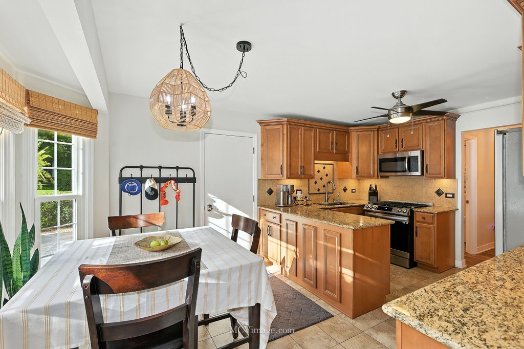 10015 Cambridge Drive Mokena, IL 60448 - Photo 14 of 27