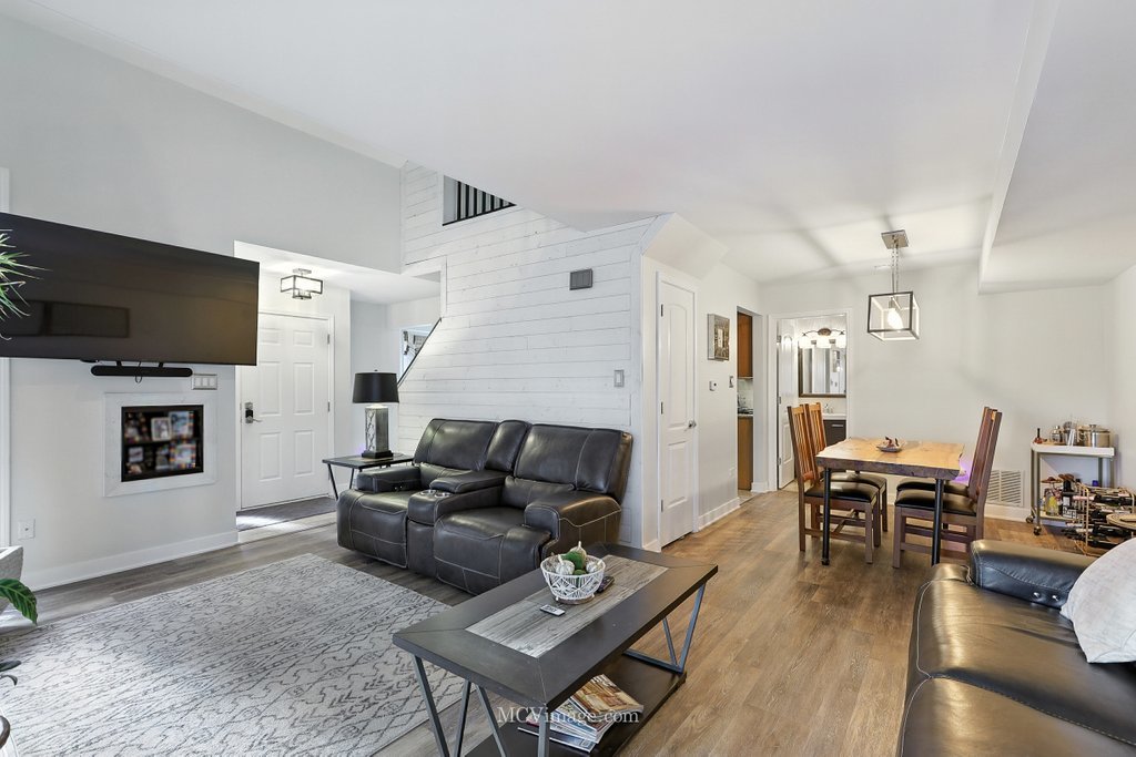 10015 Cambridge Drive Mokena, IL 60448 - Photo 4 of 27