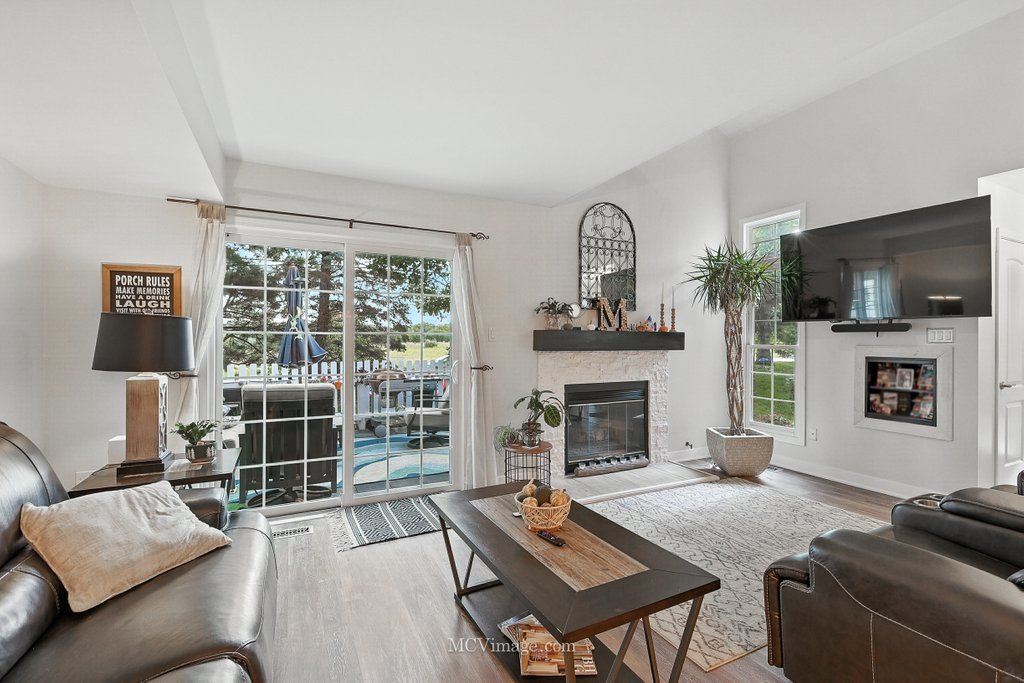 10015 Cambridge Drive Mokena, IL 60448 - Photo 5 of 27