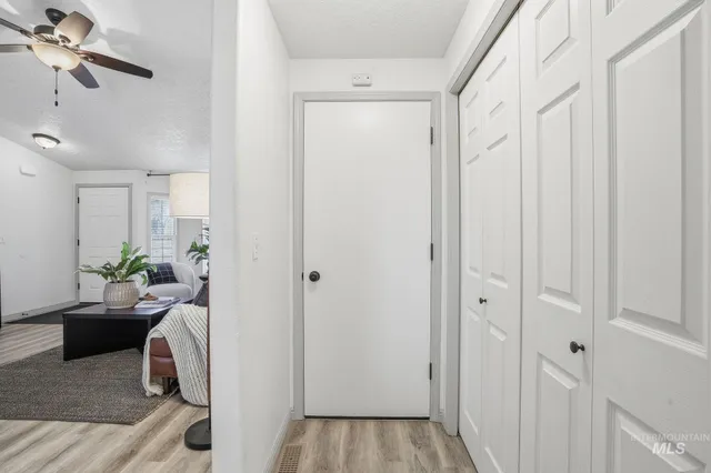 $339,000 | 807 South Bonneville Drive, Nampa, ID 83686