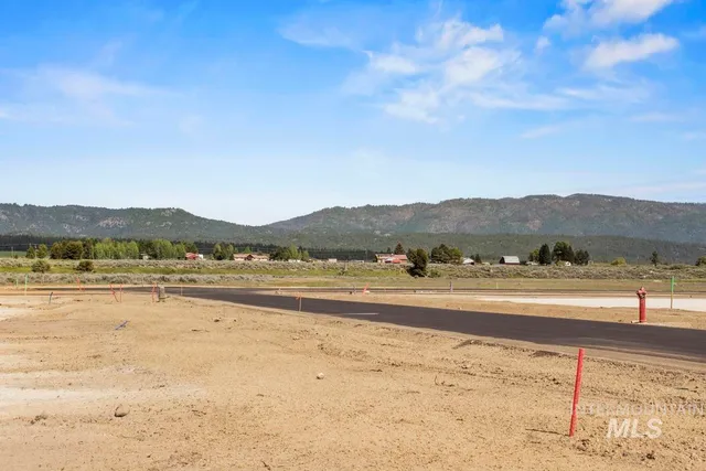 $145,000 | L5-b2 L5-b2 Lazy River Street, Cascade, ID 83611