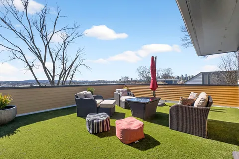 $995,000 | 1108 A Glenview Drive, Nashville, TN 37206