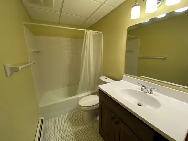 $120,000 | 521 19th Street Northwest, Unit 15, Rochester, MN 55901