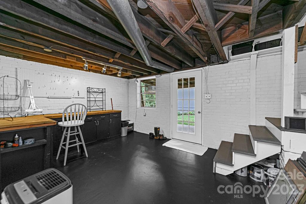 226 Turnpike Road Brevard, NC 28712 - Photo 13 of 42 Gallery Image 13