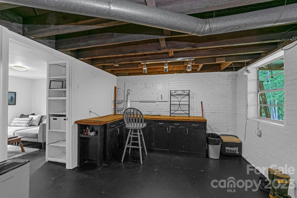 226 Turnpike Road Brevard, NC 28712 - Photo 15 of 42 Gallery Image 15