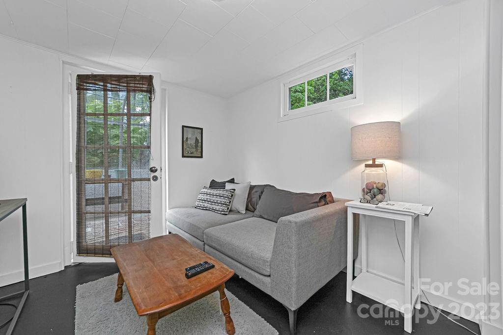 226 Turnpike Road Brevard, NC 28712 - Photo 17 of 42 Gallery Image 17