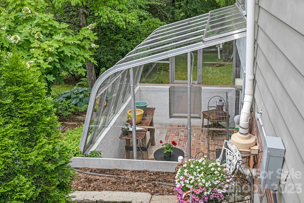 226 Turnpike Road Brevard, NC 28712 - Photo 20 of 42 Gallery Image 20